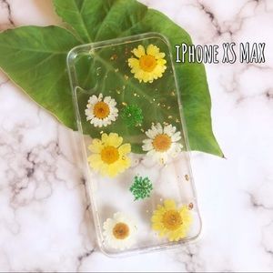 NEW iPhone XS MAX pressed flowers case